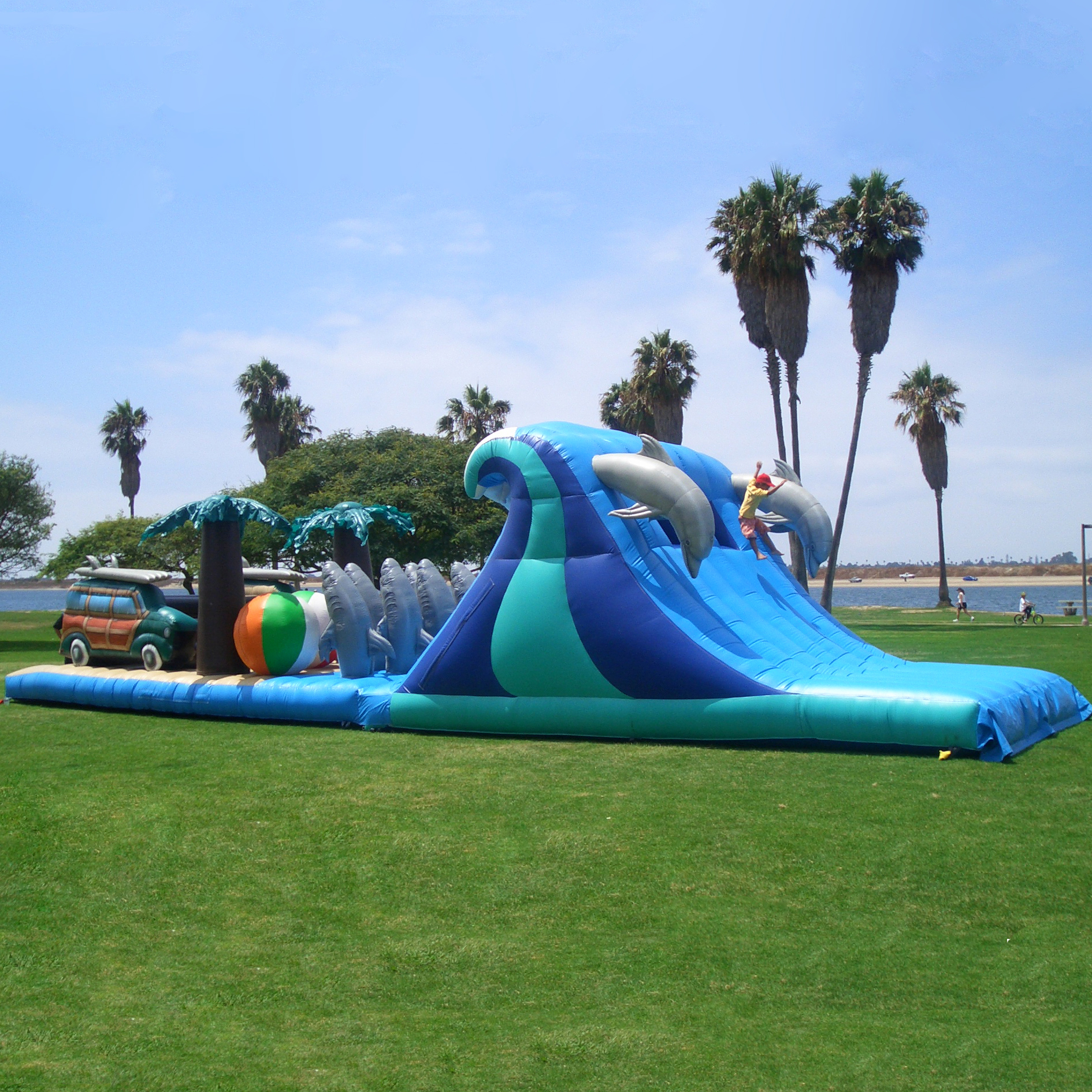 Obstacle Courses – Surf Wagon Beach Theme