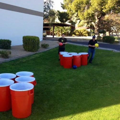 Giant Beer Pong - Image 4