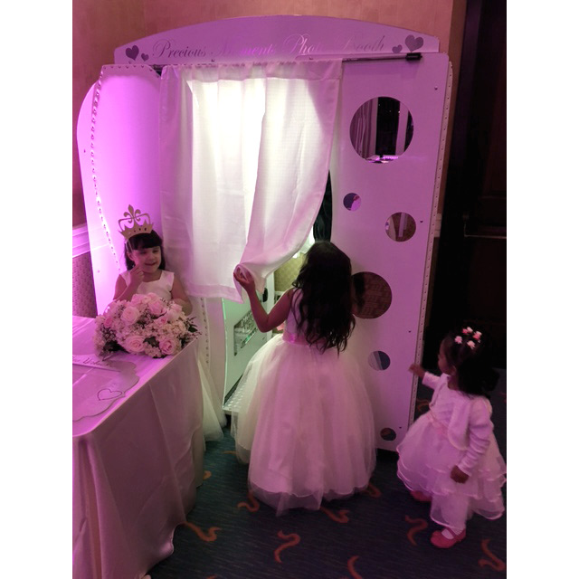 Photo Booth – Precious Moments